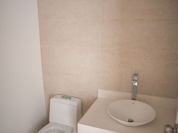 VENTA DEPARTAMENTO DUPLEX1ESTACIONAMIENTO|DEPOSITO EN MIRAFLORES 190M2