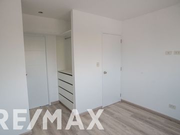 VENTA DEPARTAMENTO DUPLEX1ESTACIONAMIENTO|DEPOSITO EN MIRAFLORES 190M2