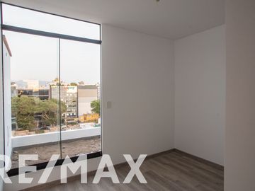 VENTA DEPARTAMENTO DUPLEX1ESTACIONAMIENTO|DEPOSITO EN MIRAFLORES 190M2
