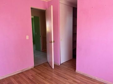 Oportunidad!!  Casa de 4 dormitorios y 2 baños en San Bernardo