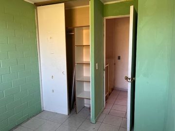 Oportunidad!!  Casa de 4 dormitorios y 2 baños en San Bernardo
