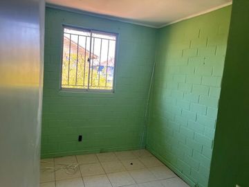 Oportunidad!!  Casa de 4 dormitorios y 2 baños en San Bernardo
