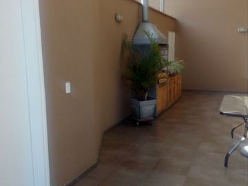 VENDO LINDA CASA Calle   El Rincon   III etapa La Planicie La Molina BAJO DE PRECIO