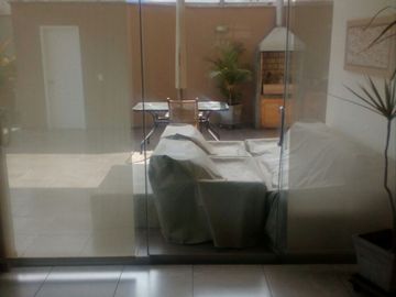 VENDO LINDA CASA Calle   El Rincon   III etapa La Planicie La Molina BAJO DE PRECIO