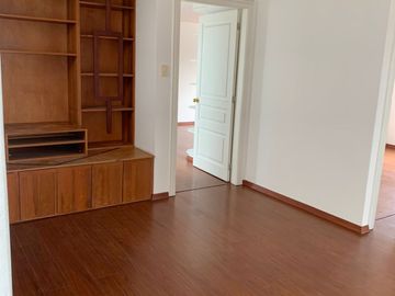 Oportunidad Venta Departamento Duplex en Urbanización El Condado