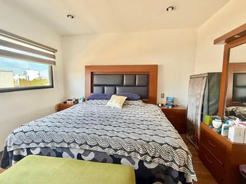 DEPARTAMENTO EN VENTA JUSTO FRENTE A PLAZA SAN LUIS - EQUIPADO