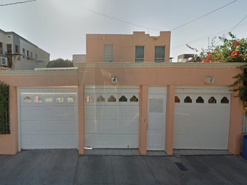 ¡Bonita casa en MEXICALI!