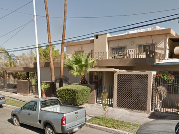 Casa, Av. Miguel Negrete, Nueva, Mexicali, Baja California.