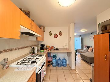 Casa en venta en Parques del Bosque, atrás del ITESO