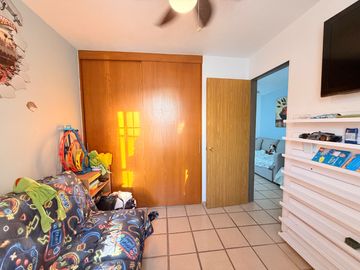 Casa en venta en Parques del Bosque, atrás del ITESO