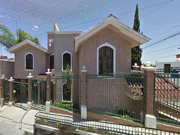 Se vende excelente casa en la colonia Del consuelo , Centro. CP. 98600,  Guadalupe, Za