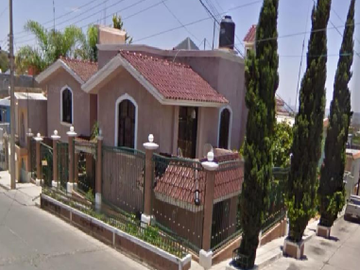 Se vende excelente casa en la colonia Del consuelo , Centro. CP. 98600,  Guadalupe, Za