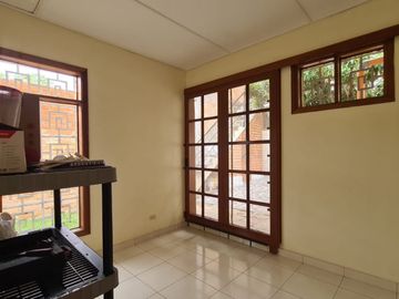 En venta: Hermosa casa privada con amplio jardín en la Banda de Shilcayo, Tarapoto.
