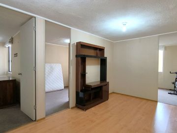 Amplio Flat 82 M2 Piso 10