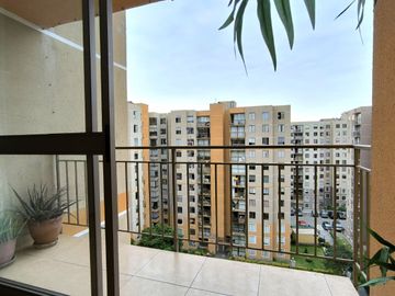 Amplio Flat 82 M2 Piso 10