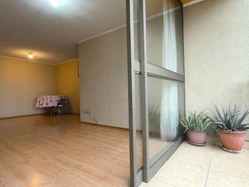 Amplio Flat 82 M2 Piso 10