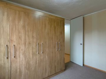 Amplio Flat 82 M2 Piso 10
