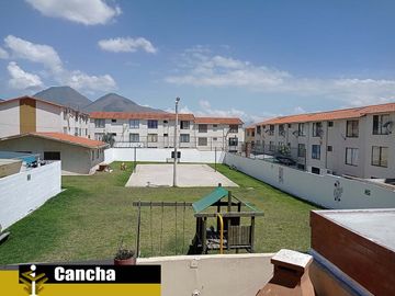 Casa de venta Pomasqui, La Campiña, 3 pisos, dormitorios amplios, piscina, seguridad, sala comunal
