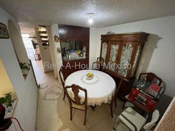 CASA EN VENTA EN TULTITLAN (CALLE CERRADA CON VIGILANCIA 24/7)