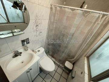 CASA EN VENTA EN TULTITLAN (CALLE CERRADA CON VIGILANCIA 24/7)