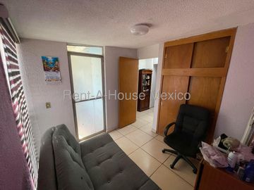 CASA EN VENTA EN TULTITLAN (CALLE CERRADA CON VIGILANCIA 24/7)