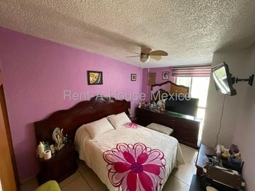 CASA EN VENTA EN TULTITLAN (CALLE CERRADA CON VIGILANCIA 24/7)