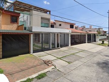 Casa en Ciudad Satélite Naucalpan de Juárez