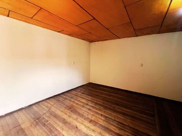 EN VENTA CASA COMERCIAL, CENTRO DE RICAURTE