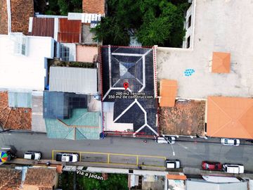 EN VENTA CASA COMERCIAL, CENTRO DE RICAURTE