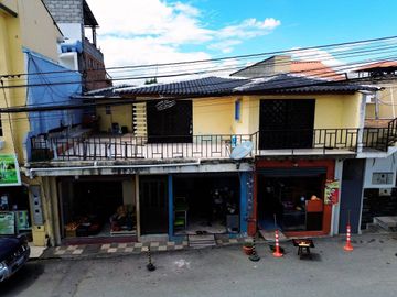 EN VENTA CASA COMERCIAL, CENTRO DE RICAURTE