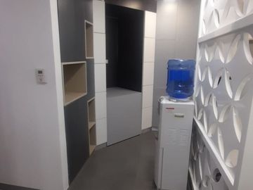 Alquilo Oficina Boutique En San Borja - Av. Galvez Barrenechea 92M2