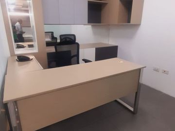 Alquilo Oficina Boutique En San Borja - Av. Galvez Barrenechea 92M2