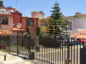 CASA EN MANZANO EX HACIENDA SAN MIGUEL, CUAUTITLAN. ¡NO CREDITOS!