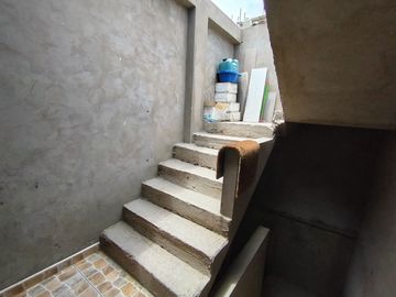 Vendo Gran Departamento En San Juan De Lurigancho De 138.44 M2 En Piso 3