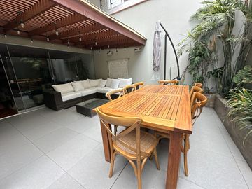 Lujoso departamento con preciosa área social en Chacarilla  🏡💫