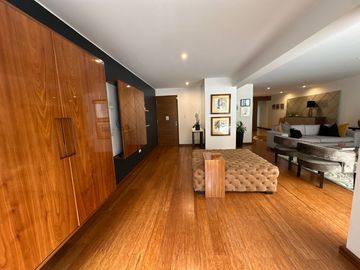 Lujoso departamento con preciosa área social en Chacarilla  🏡💫
