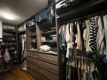 Lujoso departamento con preciosa área social en Chacarilla  🏡💫
