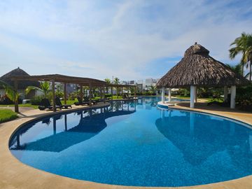 ¡ DREAM DIAMANTE EN VENTA CASA AMPLIA CON JARDIN Y CLUB DE PLAYA !