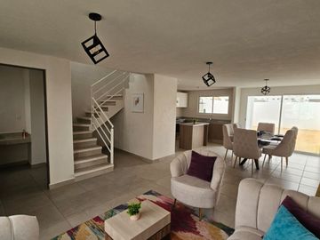 ¡ DREAM DIAMANTE EN VENTA CASA AMPLIA CON JARDIN Y CLUB DE PLAYA !