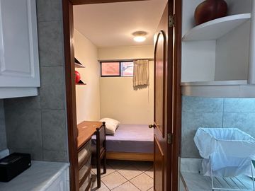 🏡 ¡Venta de amplio departamento frente a Parque, en primer piso, Monterrico, Surco! 📍✨