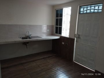 CASA EN VENTA CERCA A LA MATERNIDAD DEL SUR QUITUMBE