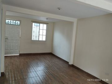 CASA EN VENTA CERCA A LA MATERNIDAD DEL SUR QUITUMBE