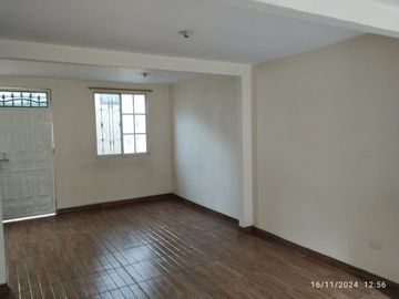 CASA EN VENTA CERCA A LA MATERNIDAD DEL SUR QUITUMBE