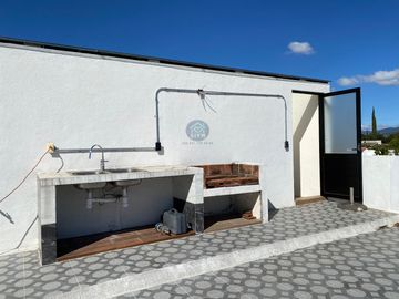 CASA EN VENTA EN ETLA
