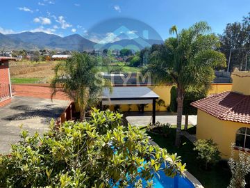 CASA EN VENTA EN ETLA