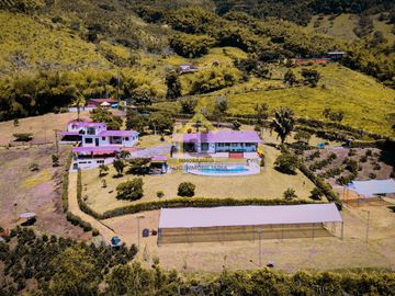 SE VENDE CASA PARA PROYECTO CERCA A MANIZALES