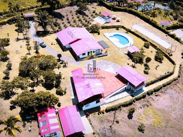 SE VENDE CASA PARA PROYECTO CERCA A MANIZALES