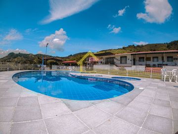SE VENDE CASA PARA PROYECTO CERCA A MANIZALES