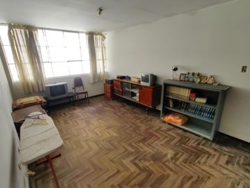Propiedad en Venta en Urb. San Isidro Calle Jacintos Ica