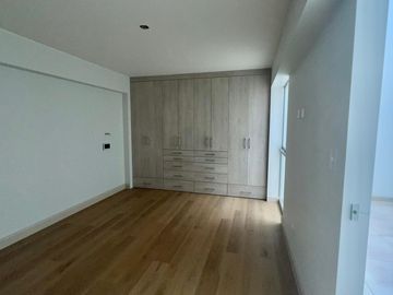 Vendo departamento de estreno cerca al Pentagonito